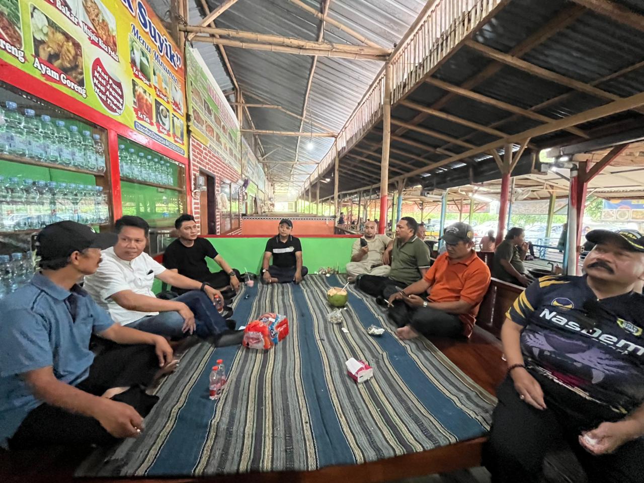 SILATURAHMI & KONSOLIDASI STRUKTUR DPRT BERSAMA DPD PARTAI NASDEM KOTA MALANG KELURAHAN CIPTOMULYO